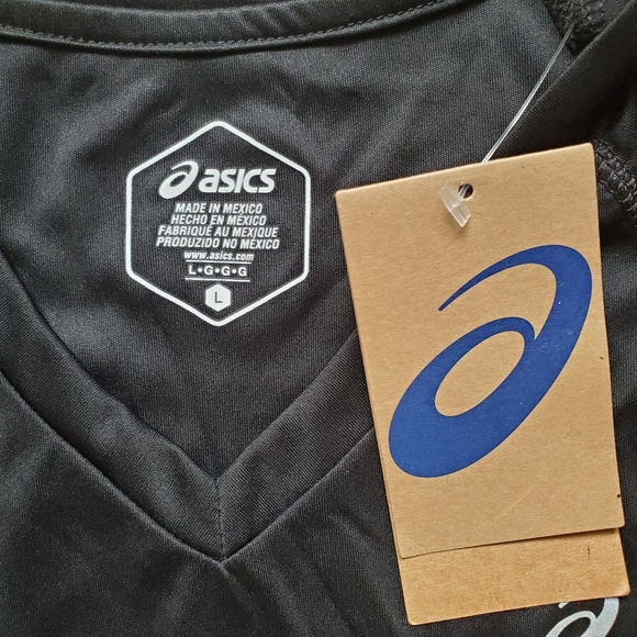 Asics Women's NWT Ready Set V Neck Top Sz L - Picture 5 of 6